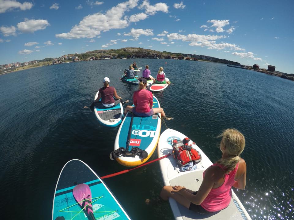 Stand Up Paddling Yoga